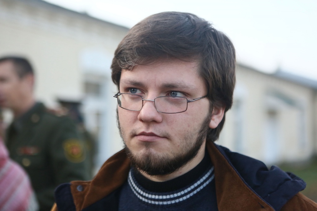 224562-17.JPG