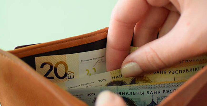 Белстат: средняя зарплата в Беларуси в августе составила Br2762,7