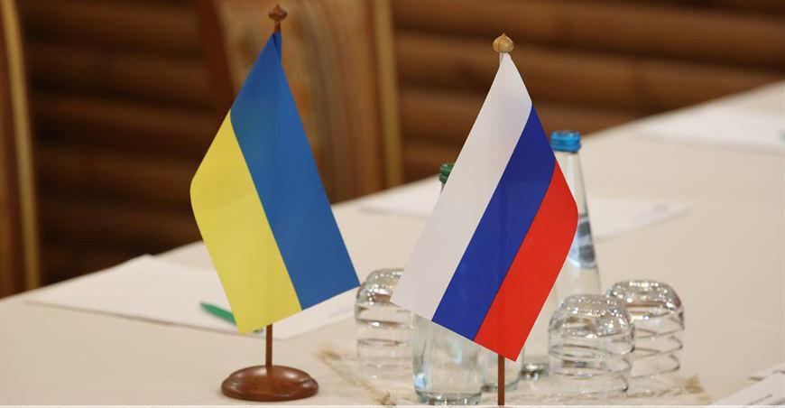 Переговоры России и Украины продолжатся 1 апреля в формате видеосвязи Переговоры России и Украины продолжатся 1 апреля в формате видеосвязи
