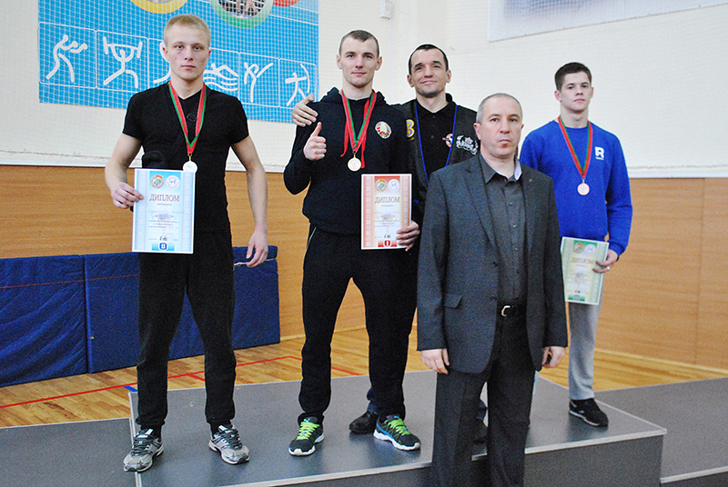 Гродненец Дмитрий Варец стал чемпионом Республики Беларусь по муай-тай Гродненец Дмитрий Варец стал чемпионом Республики Беларусь по муай-тай