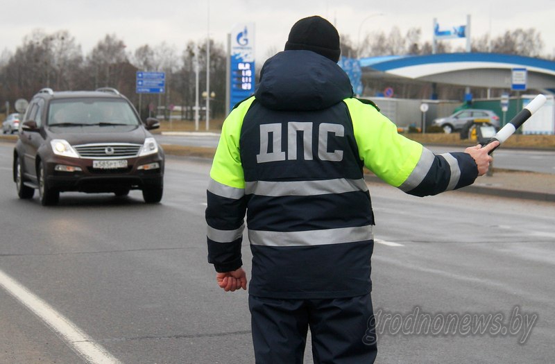 Преследовали автомобиль «Лада». На трассе Минск-Гродно задержали пьяного бесправника Преследовали автомобиль «Лада». На трассе Минск-Гродно задержали пьяного бесправника