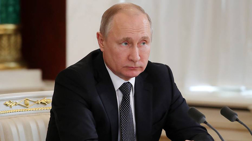Владимир Путин подписал закон о блокировке интернет-ресурсов за цензуру против российских СМИ Владимир Путин подписал закон о блокировке интернет-ресурсов за цензуру против российских СМИ