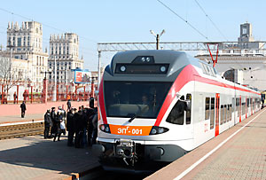 Первая в Беларуси городская электричка начнет перевозить пассажиров в июне Первая в Беларуси городская электричка начнет перевозить пассажиров в июне