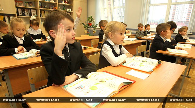 В Гродненской области проведут комплексную проверку школ