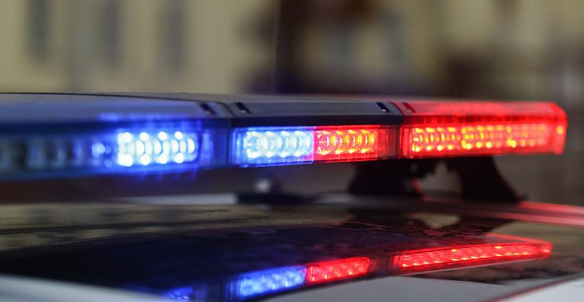  В Лиде сотрудник ГАИ помог экстренно доставить в больницу 2-летнюю девочку