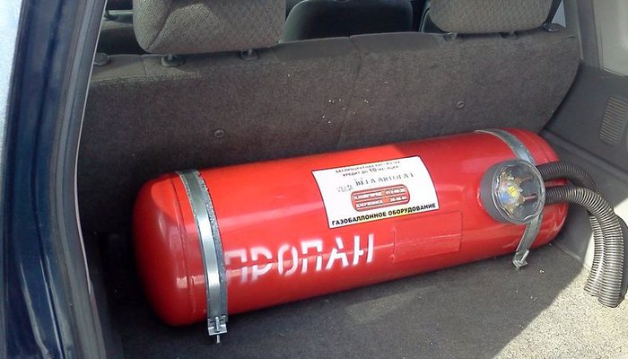 В Волковыске водитель предприятия слил 520 литров газового топлива В Волковыске водитель предприятия слил 520 литров газового топлива