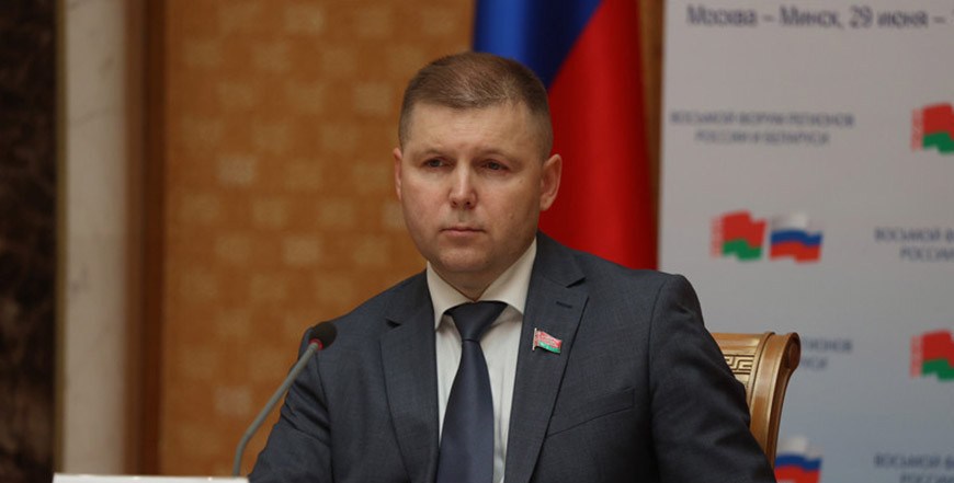 Сергей Сивец: общество должно нести коллективную ответственность за свою судьбу Сергей Сивец: общество должно нести коллективную ответственность за свою судьбу