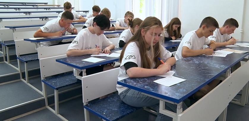 Учитель Next. В Гродно проходит лагерь для будущих учителей