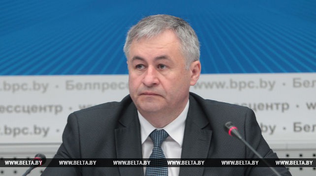 Александр Карлюкевич: "Районные газеты должны стать многофункциональными медийными центрами" Александр Карлюкевич: "Районные газеты должны стать многофункциональными медийными центрами"