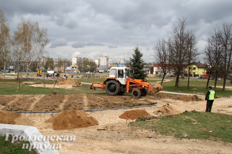 К майским праздникам в Гродно обустроят еще один сквер К майским праздникам в Гродно обустроят еще один сквер