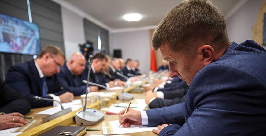 Тренды птицеводства. Александр Лукашенко собрал в Солигорске совещание по развитию отрасли
