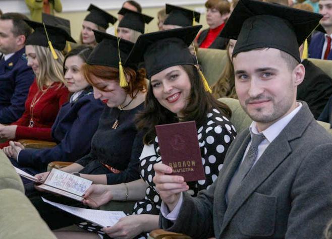 Встреча студентов с Главой государства в Гродно, гимназия №1 Гродно – лучшая в Беларуси и «Студент года» из медицинского университета. Главные итоги 2018 года в сфере образования Встреча студентов с Главой государства в Гродно, гимназия №1 Гродно – лучшая в Беларуси и «Студент года» из медицинского университета. Главные итоги 2018 года в сфере образования