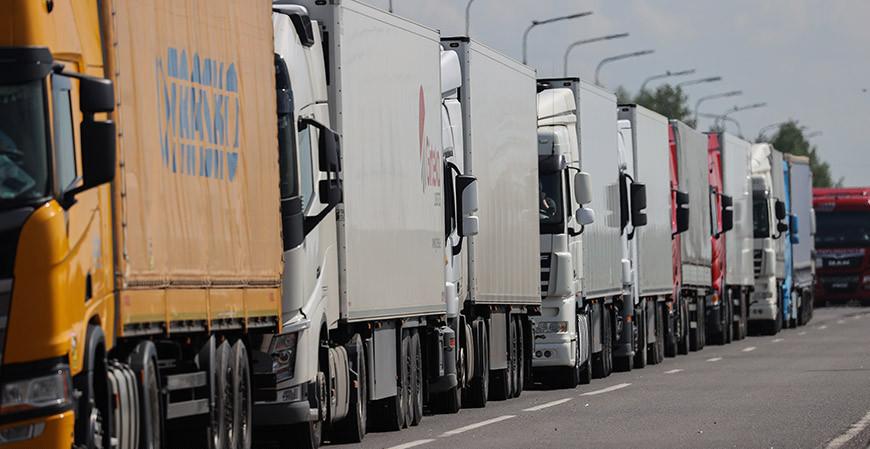 Выезда из Беларуси в ЕС на границе ожидают более 650 фур
