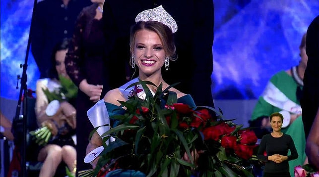 Белоруска Александра Чичикова стала "Мисс Мира-2017 на инвалидной коляске" Белоруска Александра Чичикова стала "Мисс Мира-2017 на инвалидной коляске"