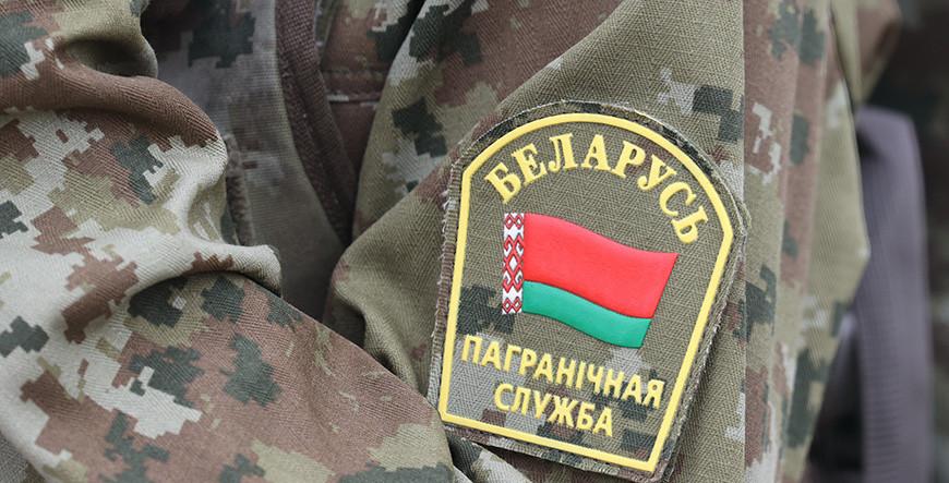 Сморгонские пограничники задержали иностранца с фальшивым паспортом Сморгонские пограничники задержали иностранца с фальшивым паспортом