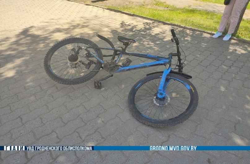 В Лидском районе несовершеннолетнего велосипедиста сбили на пешеходном переходе В Лидском районе несовершеннолетнего велосипедиста сбили на пешеходном переходе