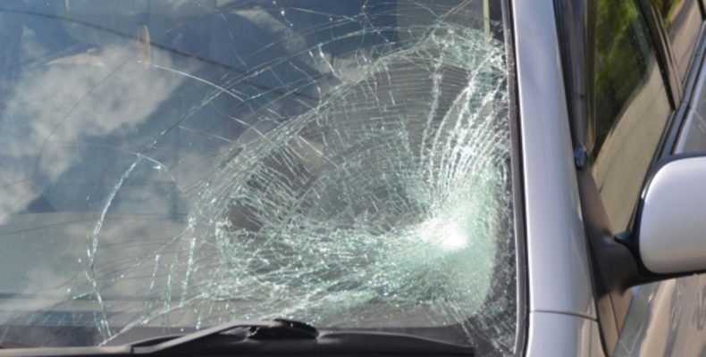 В Гродно задержали хулигана, разбившего семь автомобилей сразу на трех улицах В Гродно задержали хулигана, разбившего семь автомобилей сразу на трех улицах