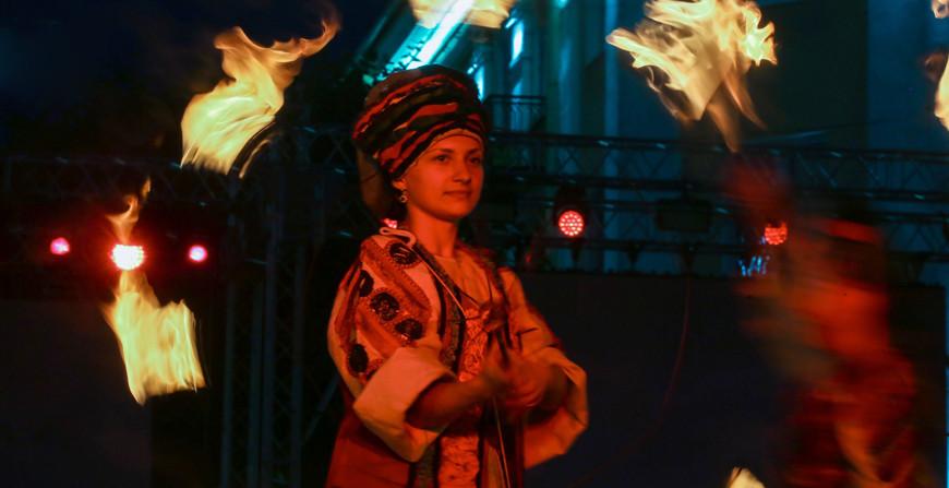 "Служит объединению творческого сообщества". Александр Лукашенко направил приветствие участникам "Белой вежи"