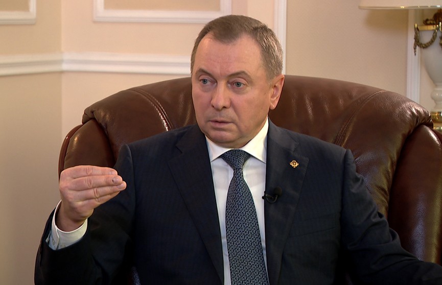 Владимир Макей – о «говорящих головах без мозгов» и отсутствии ответственности у западных политиков (+видео) Владимир Макей – о «говорящих головах без мозгов» и отсутствии ответственности у западных политиков (+видео)