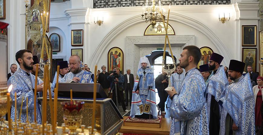Научно-просветительская экспедиция "Дорога к святыням" стартовала в Минске Научно-просветительская экспедиция "Дорога к святыням" стартовала в Минске