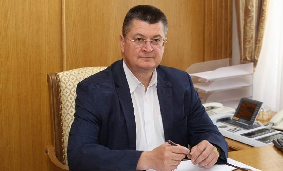 Прямую телефонную линию с жителями региона провел управляющий делами облисполкома Иван Курман