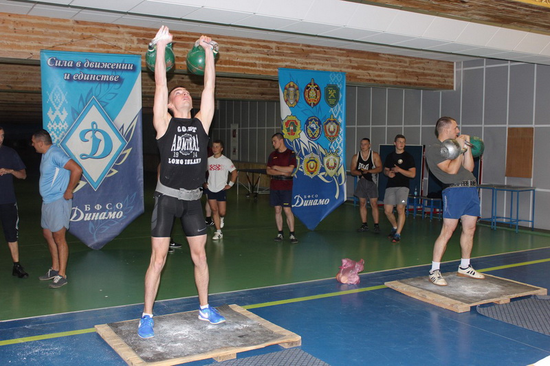 Силачи в погонах: открытый областной чемпионат по гиревому спорту БФСО «Динамо» прошел в Гродно Силачи в погонах: открытый областной чемпионат по гиревому спорту БФСО «Динамо» прошел в Гродно