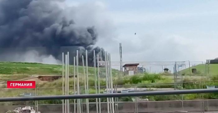 Один человек погиб в результате взрыва на химзаводе в Германии Один человек погиб в результате взрыва на химзаводе в Германии