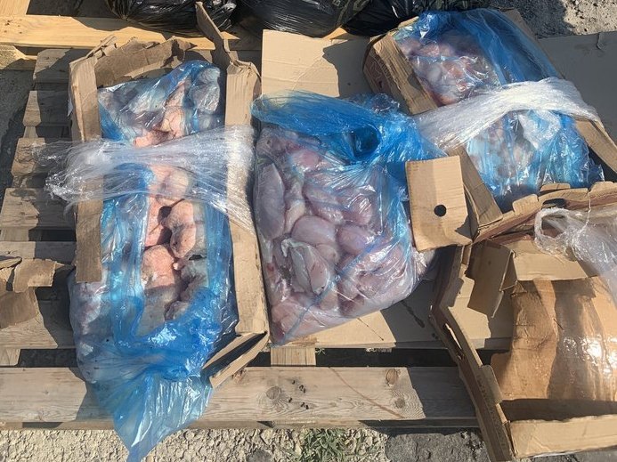 Оплата с процентами. Работники птицефабрики выносили мясную продукцию Оплата с процентами. Работники птицефабрики выносили мясную продукцию