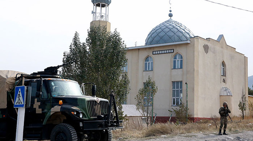 В Бишкеке вводится комендантский час