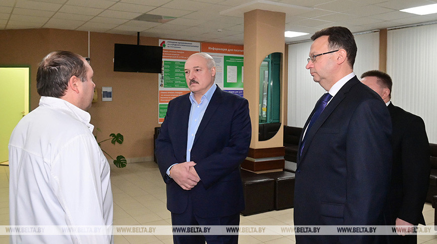 Александр Лукашенко посетил 4-ю городскую клиническую больницу Минска Александр Лукашенко посетил 4-ю городскую клиническую больницу Минска