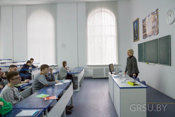 IТ-каникулы для школьников впервые проходят в ГрГУ имени Янки Купалы IТ-каникулы для школьников впервые проходят в ГрГУ имени Янки Купалы
