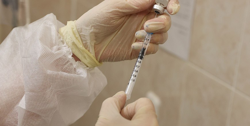 Регулятор ЕС одобрил вакцину от COVID-19 компании Novavax Регулятор ЕС одобрил вакцину от COVID-19 компании Novavax