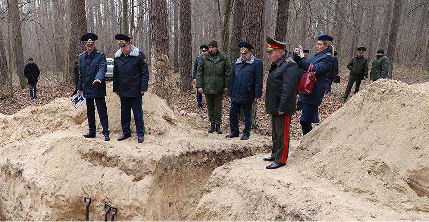 Генпрокуратура планирует обследовать более 300 неизвестных мест захоронения жертв геноцида Генпрокуратура планирует обследовать более 300 неизвестных мест захоронения жертв геноцида