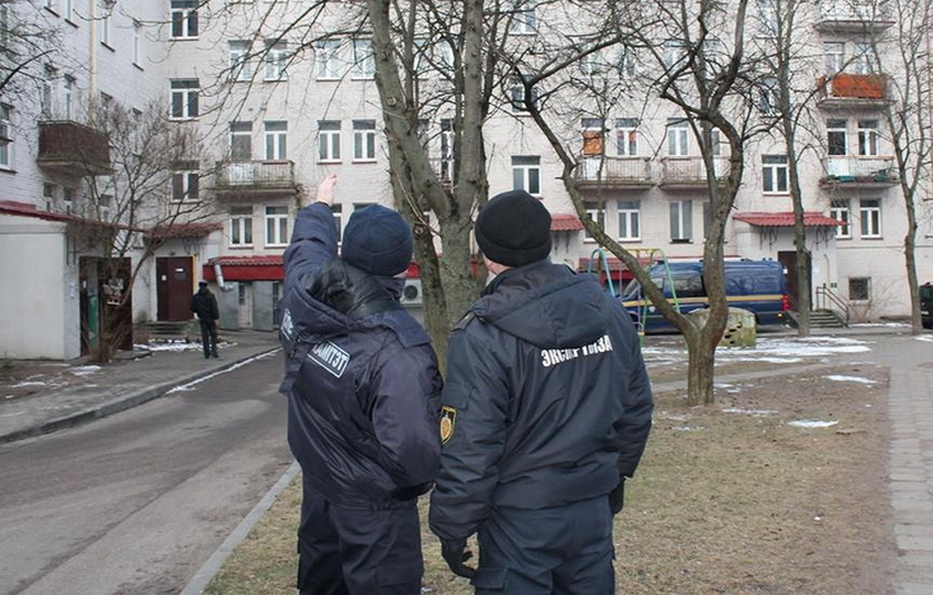 По факту смерти девочки от угарного газа обвиняют 29-летнего контролера печного хозяйства По факту смерти девочки от угарного газа обвиняют 29-летнего контролера печного хозяйства