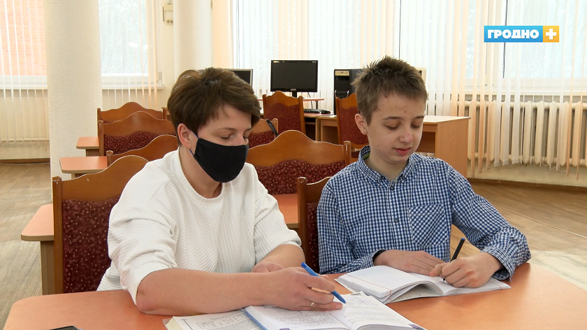 190 учащихся Гродно получили дипломы на областном этапе олимпиады по предметам