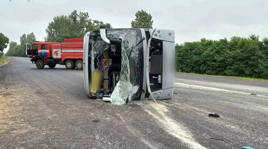 Под Барановичами пассажирский автобус попал в ДТП - пострадали 11 человек Под Барановичами пассажирский автобус попал в ДТП - пострадали 11 человек