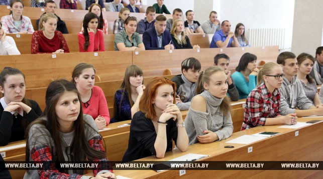 ЦТ по русскому языку планируют пройти 75 394 абитуриента ЦТ по русскому языку планируют пройти 75 394 абитуриента