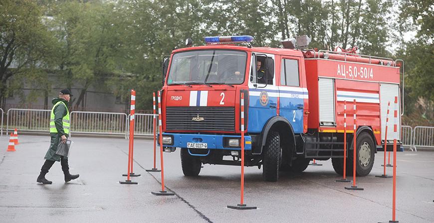 В Гродно определили лучших в стране водителей органов и подразделений МЧС В Гродно определили лучших в стране водителей органов и подразделений МЧС