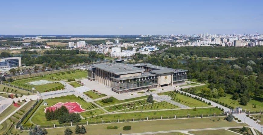 Александр Лукашенко поздравил Вячеслава Володина с избранием председателем Госдумы России