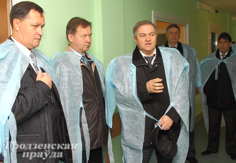 Председатель облисполкома Семен Шапиро и члены облисполкома посетили лечебные учреждения Гродно