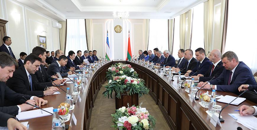 Промкооперация, деревообработка, фармацевтика. Роман Головченко наметил направления сотрудничества с Узбекистаном