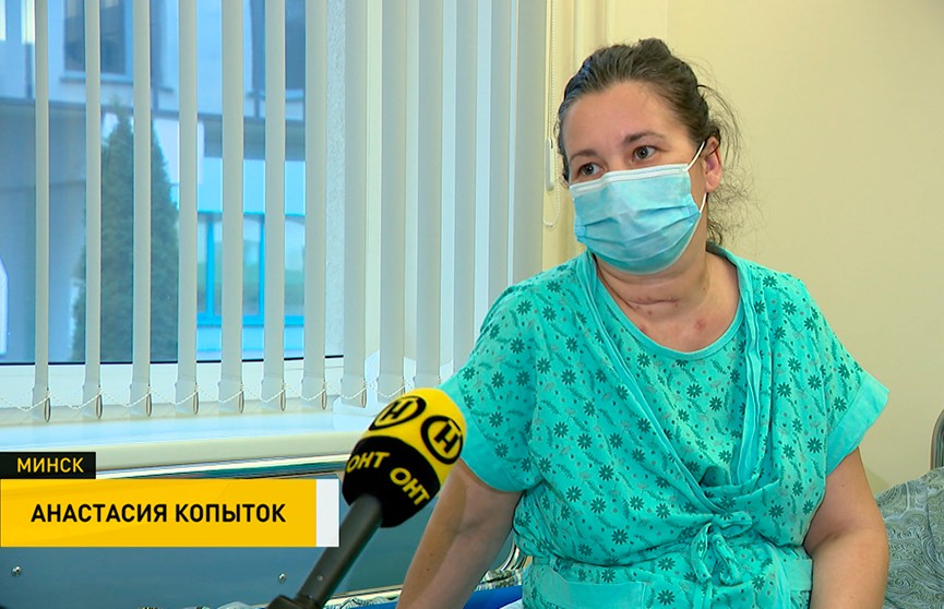 Белорусские медики спасли новорожденную девочку и её 37-летнюю мать, у которой из-за COVID отказали легкие (+видео) Белорусские медики спасли новорожденную девочку и её 37-летнюю мать, у которой из-за COVID отказали легкие (+видео)