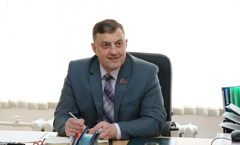 Специально для «ГП» Александр Маркевич: «ШОС имеет все шансы в перспективе стать глобальной международной организацией, где правит «не право силы, а сила права» Специально для «ГП» Александр Маркевич: «ШОС имеет все шансы в перспективе стать глобальной международной организацией, где правит «не право силы, а сила права»