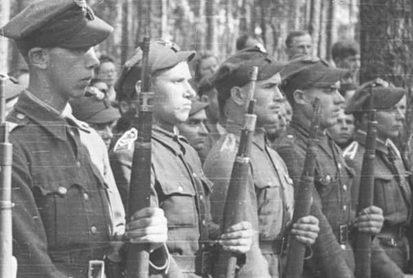 Операция «Острая Брама». Как Армия Крайова пыталась отбить Вильнюс и завладеть «кресами всходними». Часть I Операция «Острая Брама». Как Армия Крайова пыталась отбить Вильнюс и завладеть «кресами всходними». Часть I