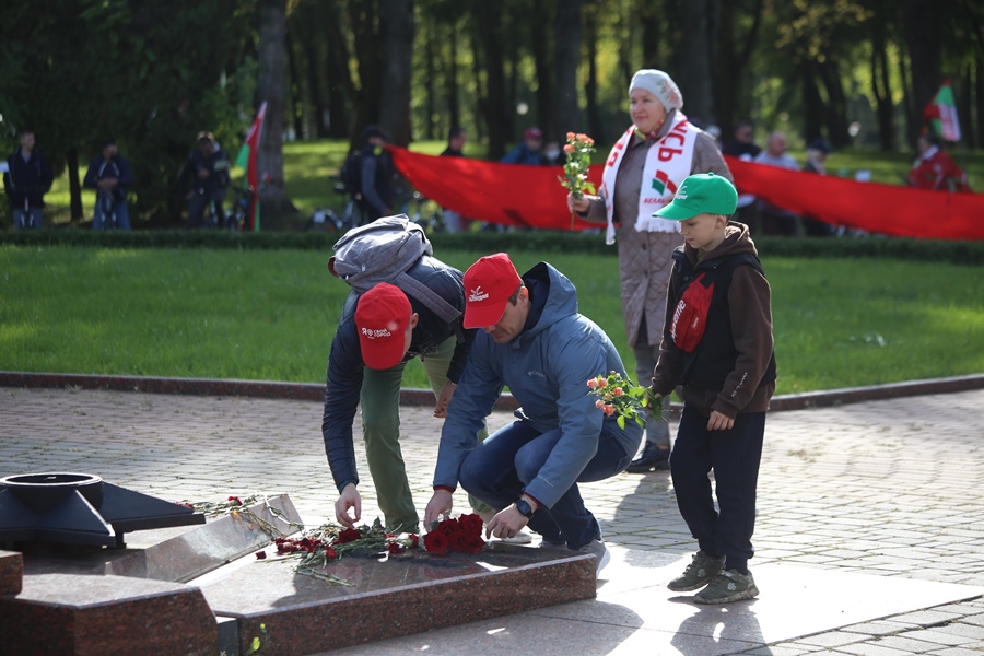 7174347d4b9ada4abb5aff3c4cfafadc.JPG