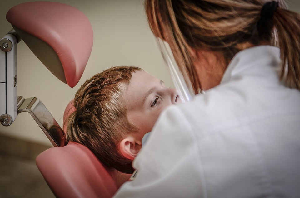 dentist-428645_960_720.jpg