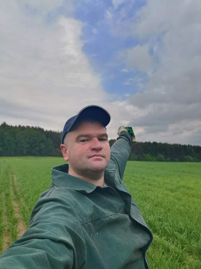 валентин пешко_из архива героя (12).jpg