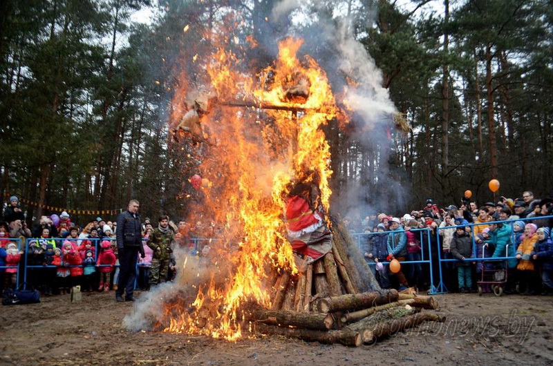 проводы зимы.JPG