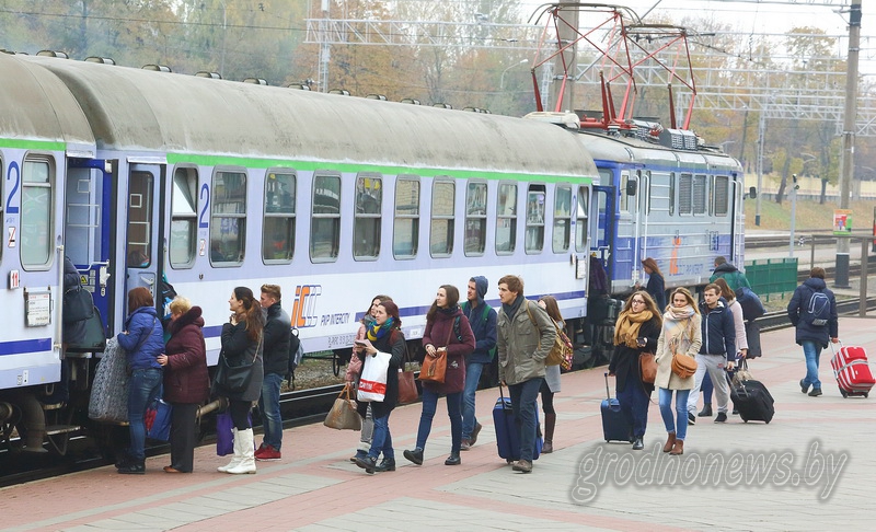 Поезд международных линий Гродно–Краков.JPG