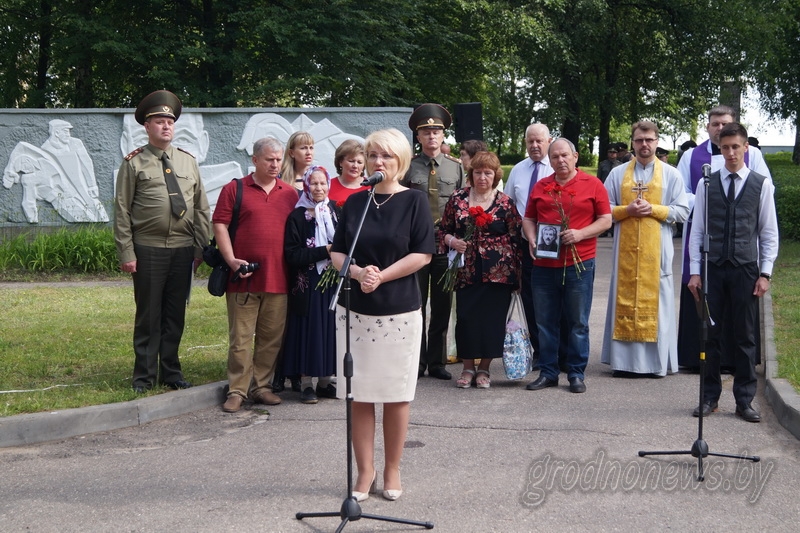 Митинг открыла заместитель председателя Гродненского горисполкома Зоя Кулеша.JPG